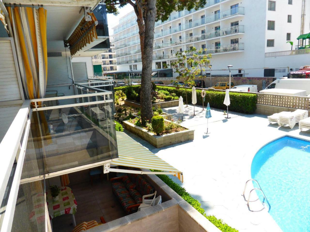 Apartamentos Montblanc Familidays 013 Salou Zewnętrze zdjęcie